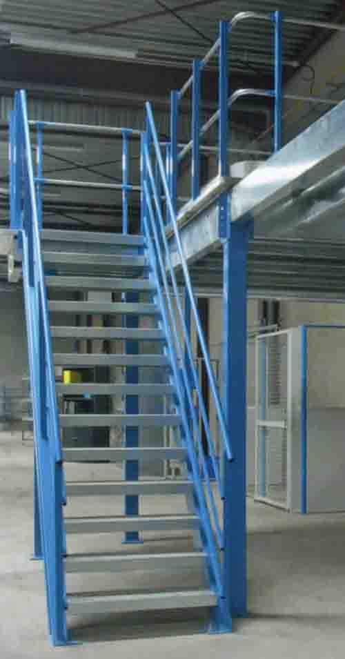 Online-Anfrage Lagerbühne